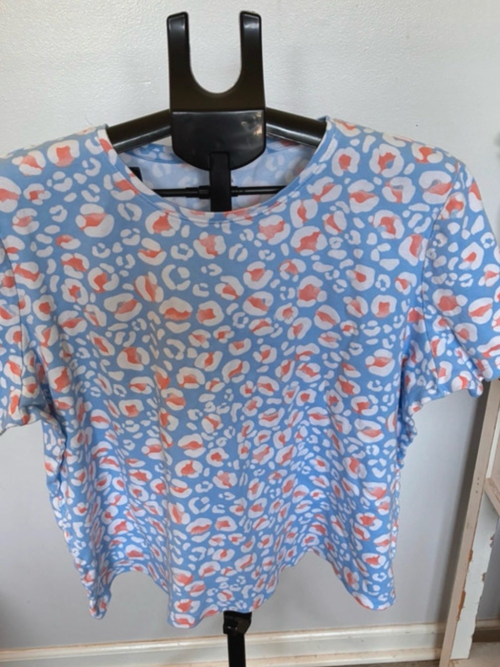 Kim Rogers Blue Short Sleeve Leopard-Style Tee with Coral & White Spots